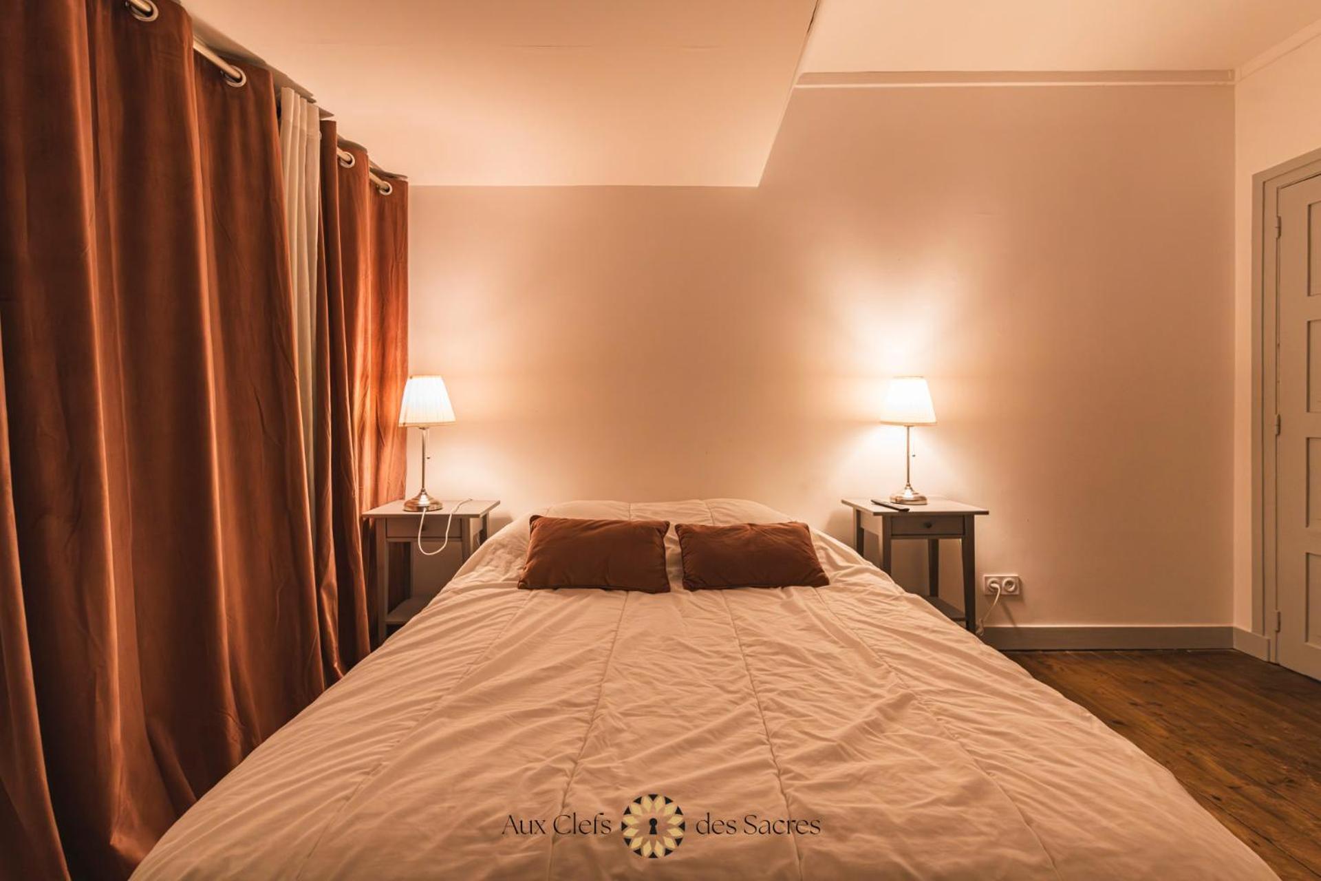 Maison De Ville Avec Cour Place Luton Ρενς Εξωτερικό φωτογραφία